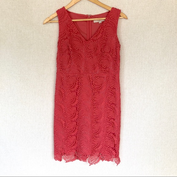 LOFT Dresses & Skirts - LOFT coral lace dress